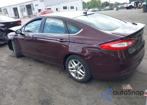 2013 Ford Fusion Se z USA, uszkodzony, nr VIN 3FA6P0HR2DR317945